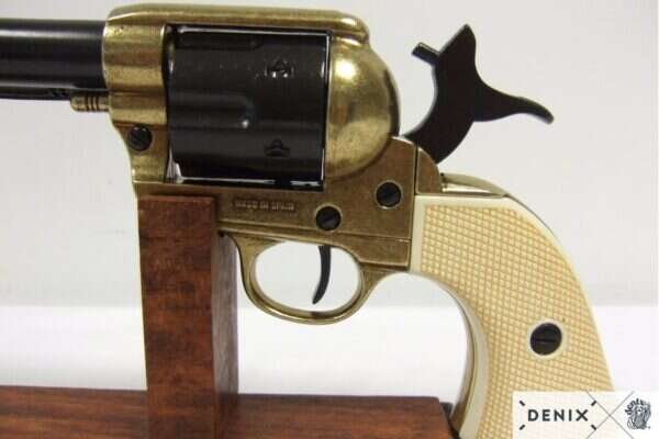 CAL.45 Peacemaker revolver replika 12", USA 1873 Svart och mässing