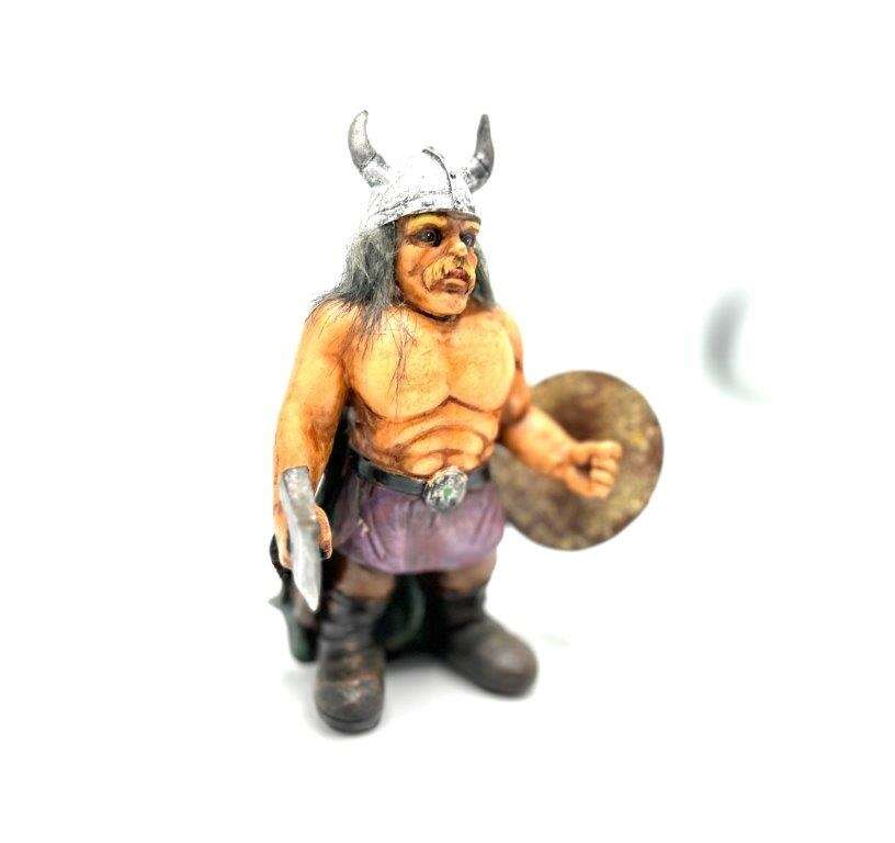 Viking Krigare med yxa och sköld