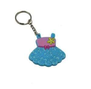 Nyckelring med sött färglad blå klänning
