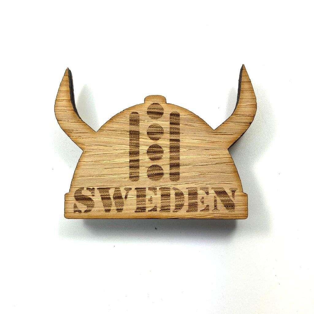 Magnet i trä - Vikingahjälm Sweden