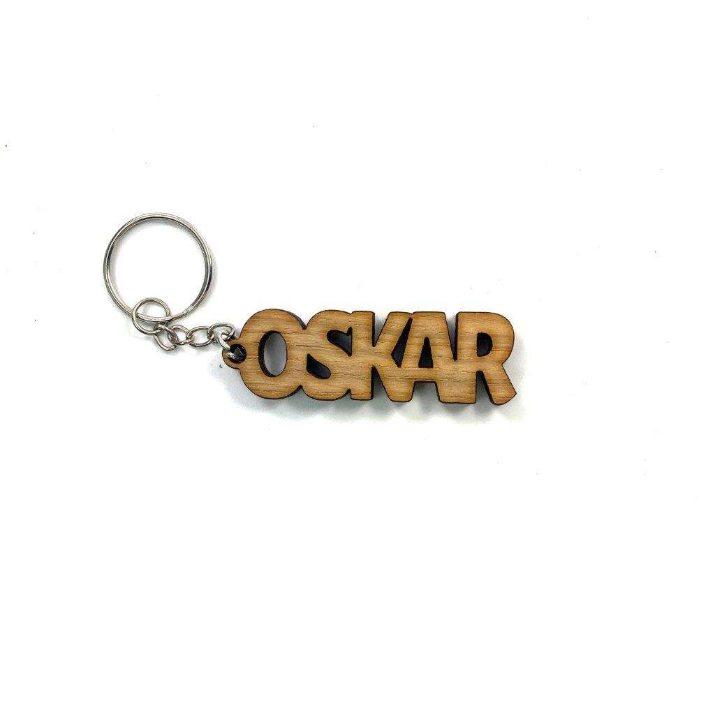 Nyckelring i trä - Oskar