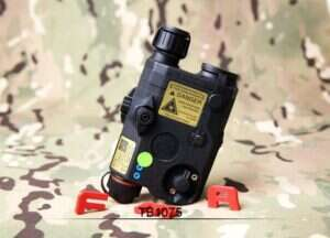 FMA AN/PEQ15 LA5-C UHP Version (LED Flashlight, Green / IR Laser) - Black