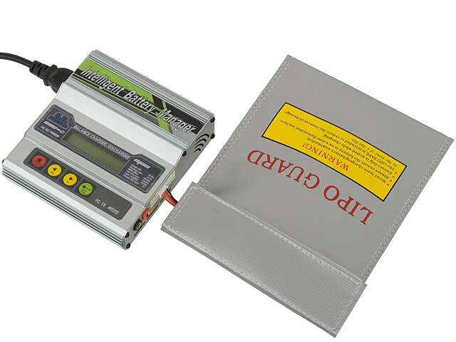 (18x23 cm) LiPo Guard - Safety Battery Charging/Storing Medium Bag