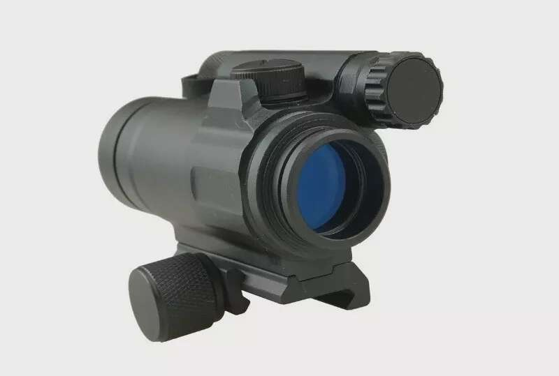 Red Dot Sight with metal cover