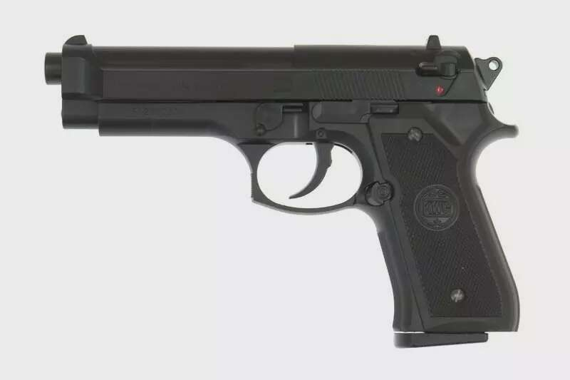 M92 green-gas pistol replica