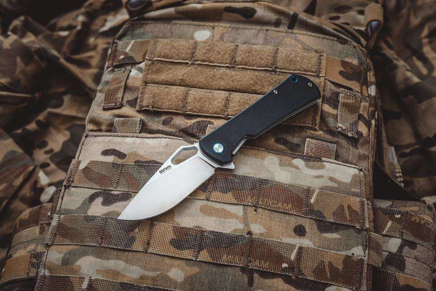 SRM - 1168 - Fällkniv - D2 stål - flipper - G10 - kullager