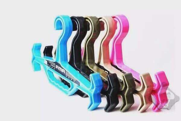 Heavyweight tactical hangers - black