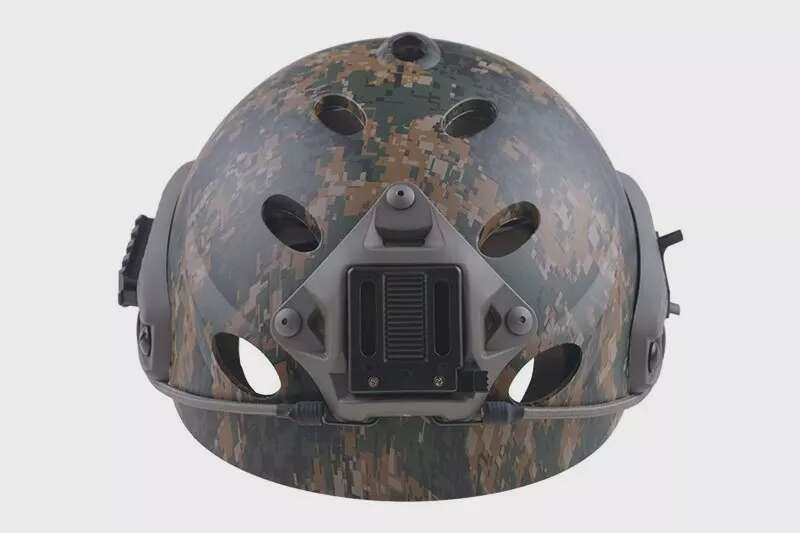 SFR helmet replica - Digital Woodland
