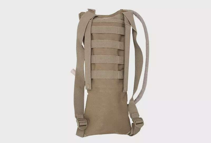 Hydration cover with bladder - tan