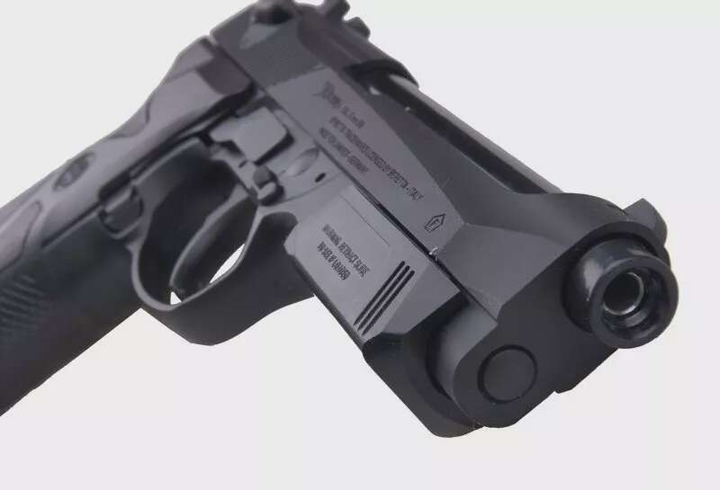Beretta 90TWO CO2 pistol replica