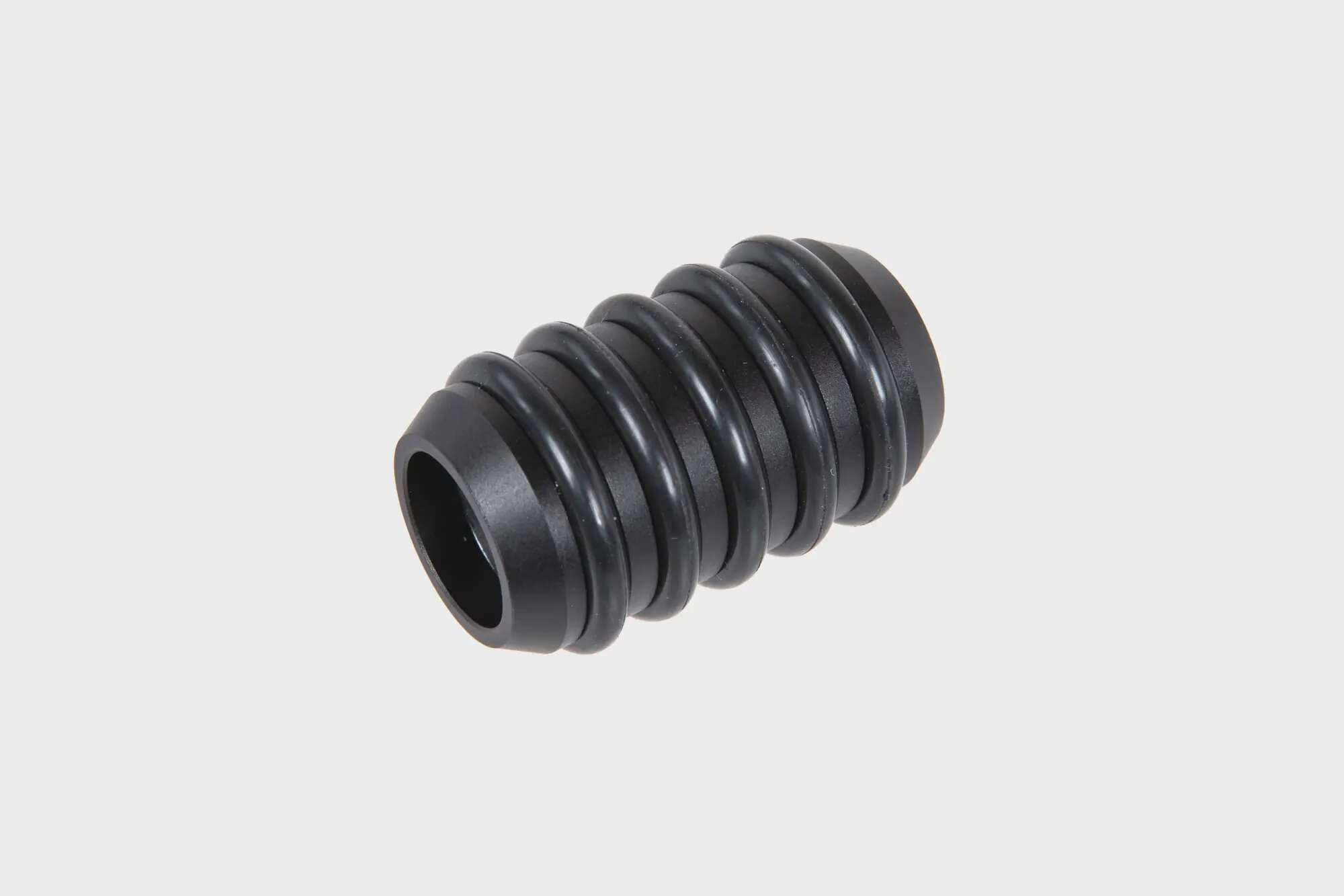 Silverback Grip reloading handle