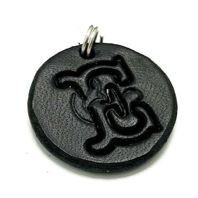 Handmade pendant from swedish quality leather