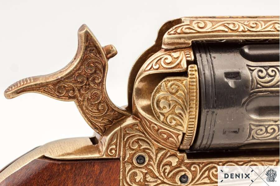 CAL.45 Peacemaker revolver replika 4,75", USA 1873 guld 6 CAL.45 Peacemaker revolver replica 4,75", USA 1873 Gold