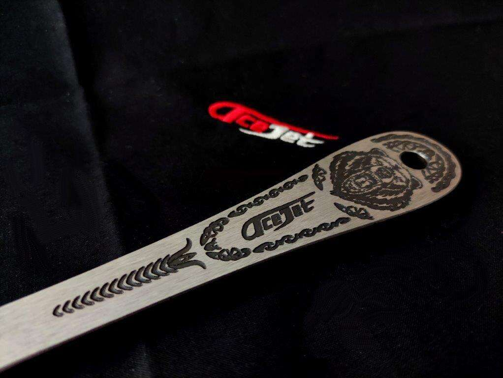 Acejet - Stinger D2 GRIZZLY - ANTIQUE - THROWING KNIFE - BY ADAM CELADIN 4 Acejet - Stinger D2 GRIZZLY - ANTIQUE - THROWING KNIFE - BY ADAM CELADIN