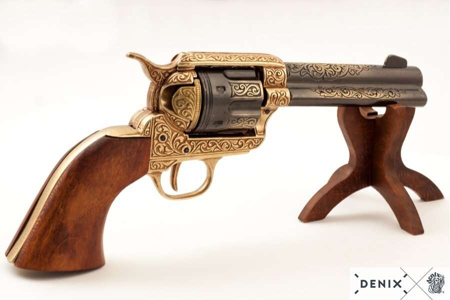 CAL.45 Peacemaker revolver replika 4,75", USA 1873 guld 9 CAL.45 Peacemaker revolver replica 4,75", USA 1873 Gold