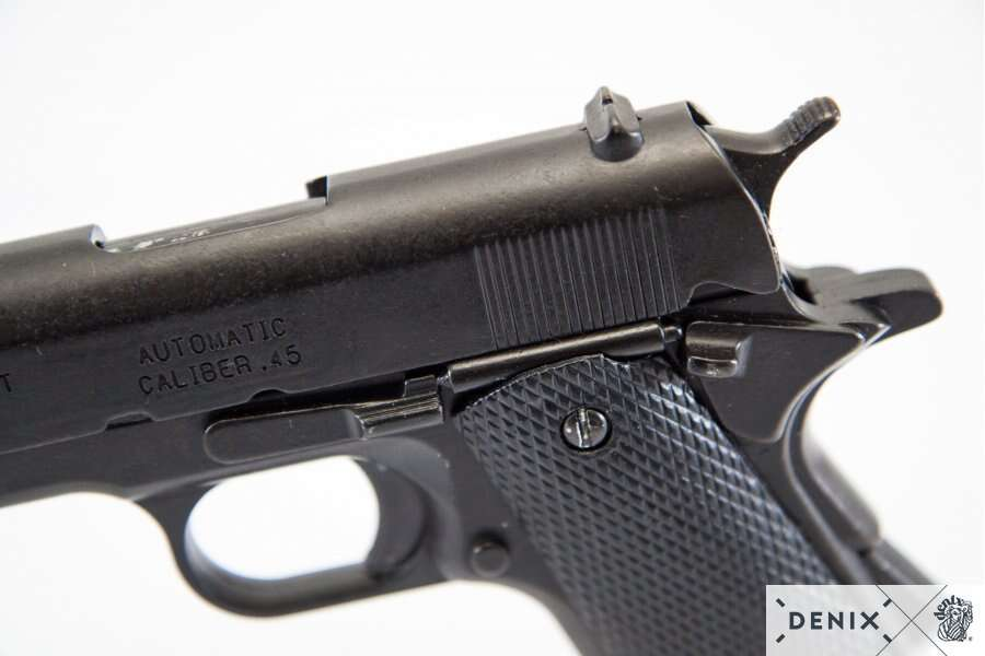 Replica automatic .45 pistol M1911A1, USA 1911 (WWI & II) 4 Replica automatic .45 pistol M1911A1, USA 1911 (WWI & II)