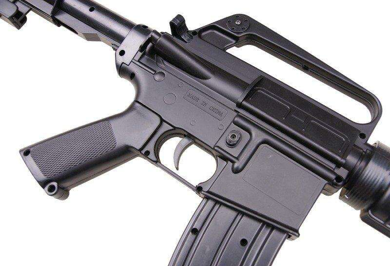 WELL - M16 Replica - MR-711 Spring operated 6mm Airsoft rifle 7 WELL - M16 Replica - MR-711 Spring operated 6mm Airsoft rifle