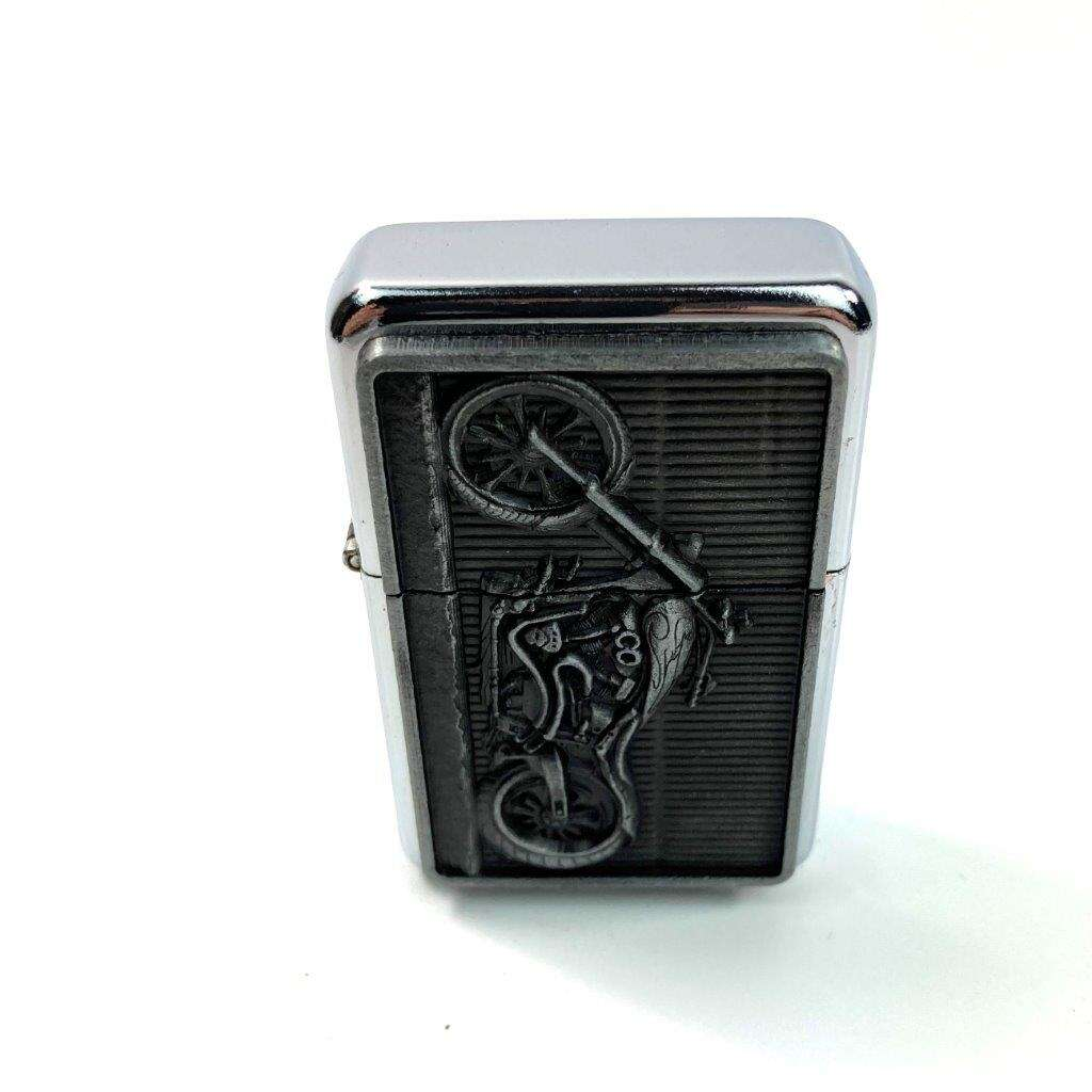 Gasoline / Oil Lighter - Gentelo - Motorbike 3 Gasoline / Oil Lighter - Gentelo - Motorbike