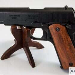 Replica automatic .45 pistol M1911A1, USA 1911 (WWI & II)