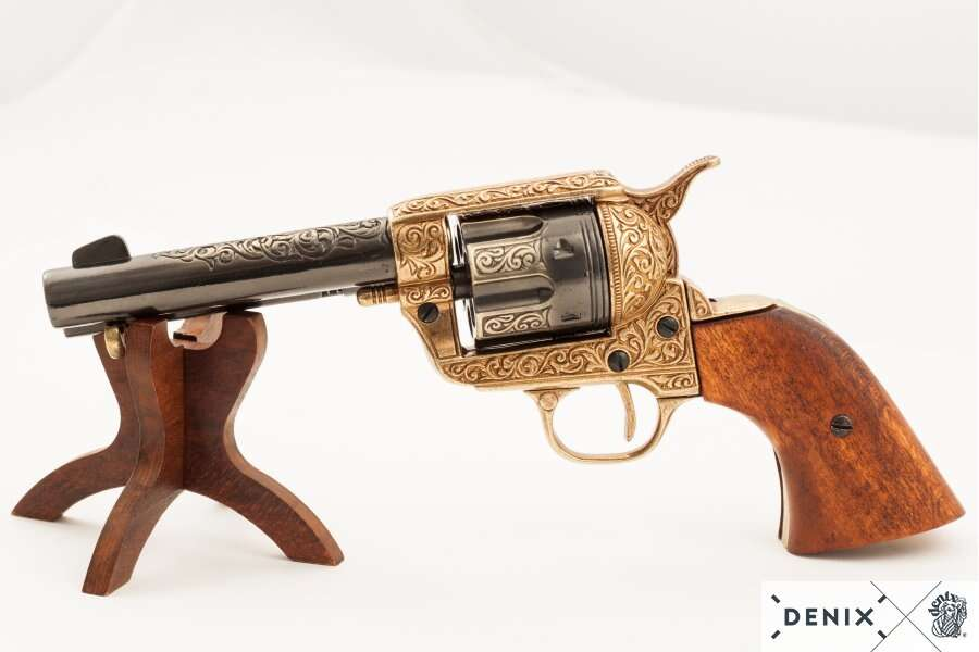CAL.45 Peacemaker revolver replika 4,75", USA 1873 guld 10 CAL.45 Peacemaker revolver replica 4,75", USA 1873 Gold