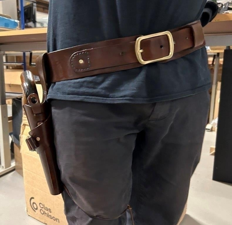 HandMade Gun Belt - Premium Swedish Tärnsjö Leather - JJ Custom Works 4 HandMade Gun Belt - Premium Swedish Tärnsjö Leather - JJ Custom Works