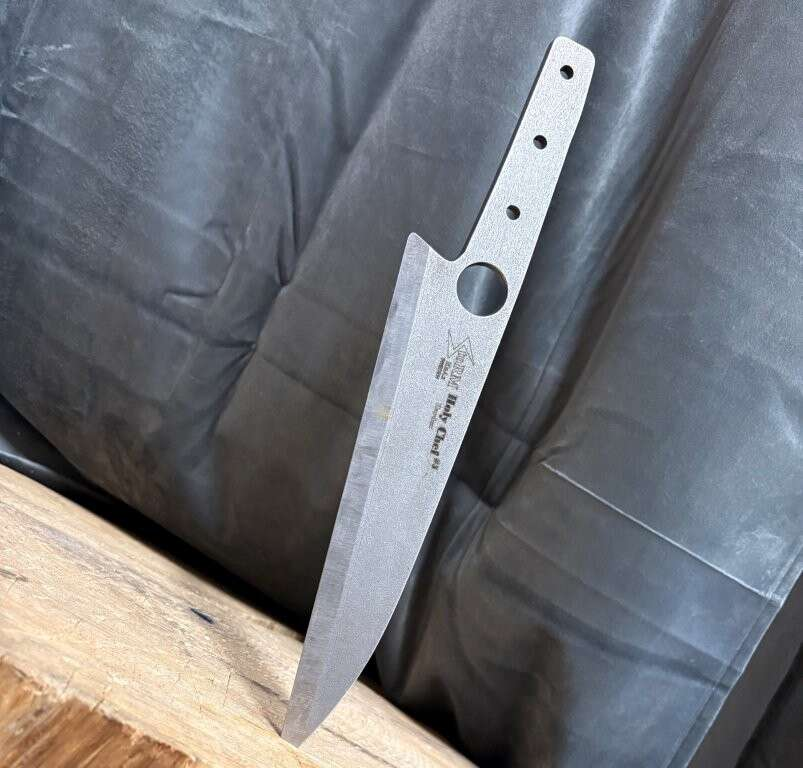 StoRM KnAx – Kastkniv – Holy Chef – Svenskt Stål och hantverk 5 StoRM KnAx – Kastkniv – Holy Chef – Svenskt Stål och hantverk